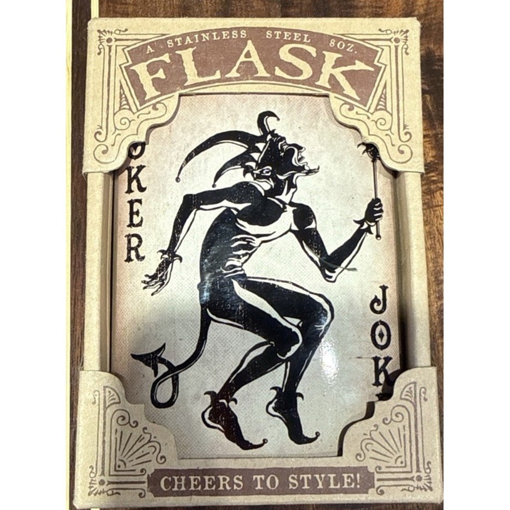 Trixie & Milo 8 oz. Liquor Flask: Joker poker, texas hold'em gambler